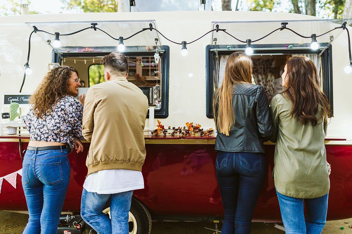 Snowday Food Truck Gives Incarcerated Youth a Second Chance